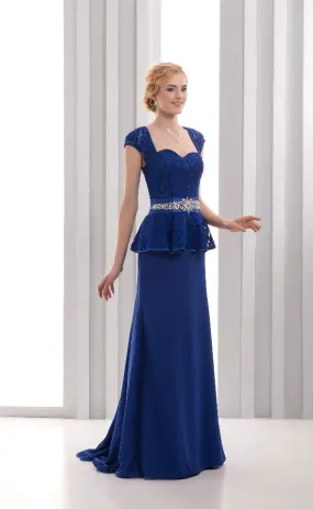 ---Mother of the bride or groom formal dresses in lace and chiffon with sweetheart neckline and rhinestone belt--